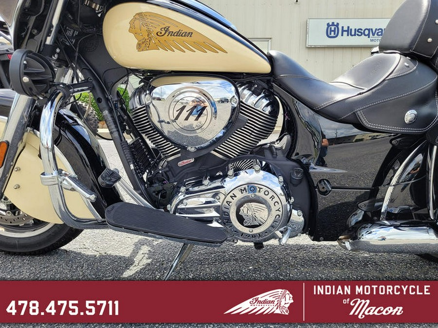 2019 Indian Motorcycle® Chieftain® Classic Thunder Black / Ivory Cream