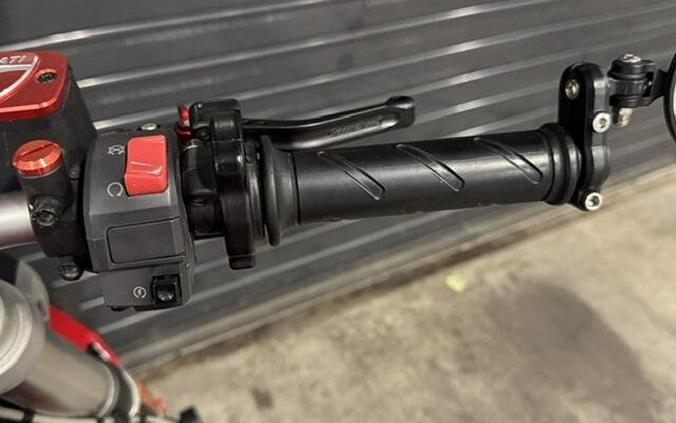 2013 Ducati MONSTER 696 ABS