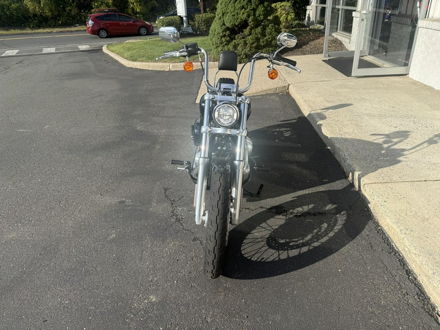 2020 Harley-Davidson FXST / Softail Standard
