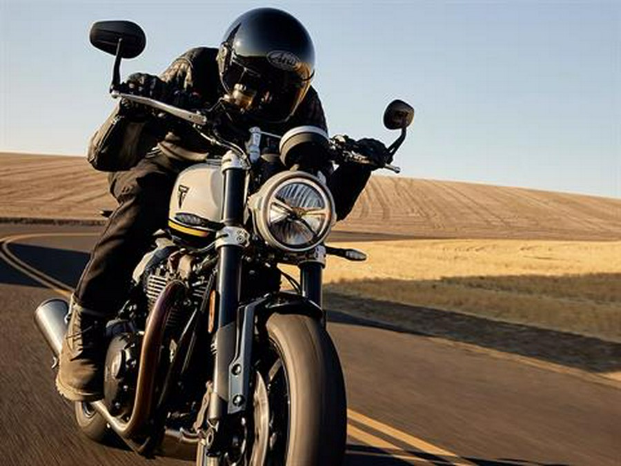2025 Triumph Speed Twin 1200