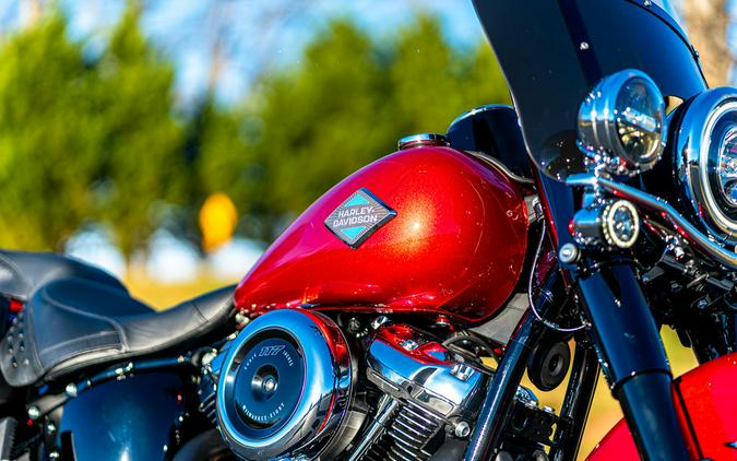 2026 Harley-Davidson® FLHC - Heritage Classic