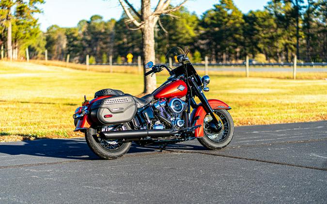 2026 Harley-Davidson® FLHC - Heritage Classic
