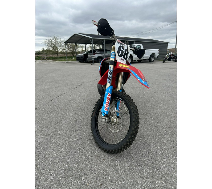 2019 GASGAS XC 250