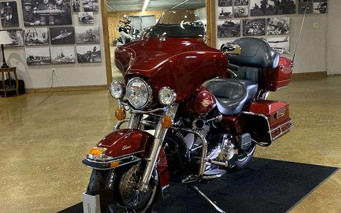 2010 Harley-Davidson FLHTC - Electra Glide Classic