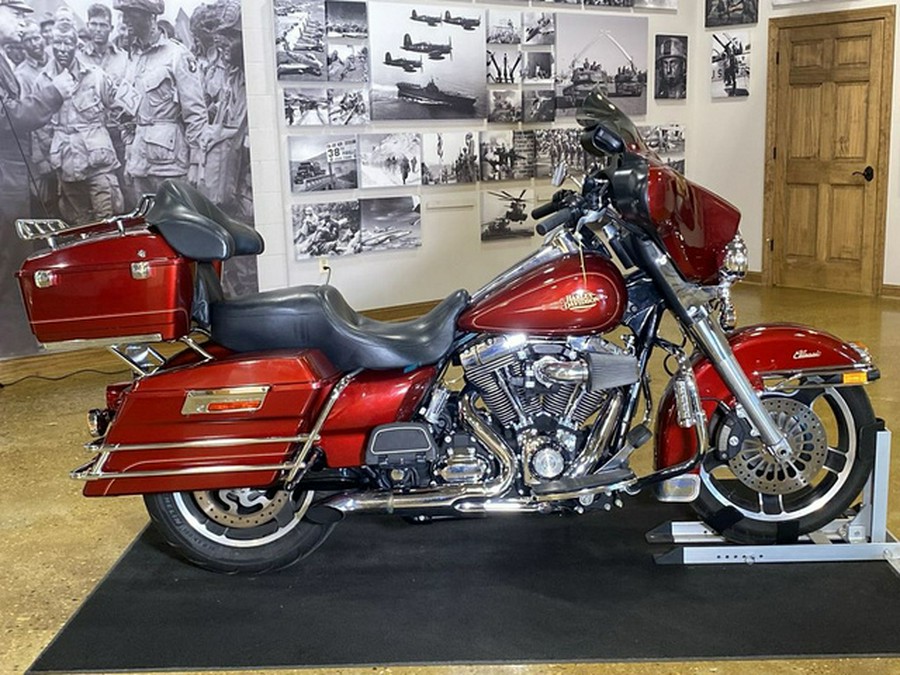 2010 Harley-Davidson FLHTC - Electra Glide Classic