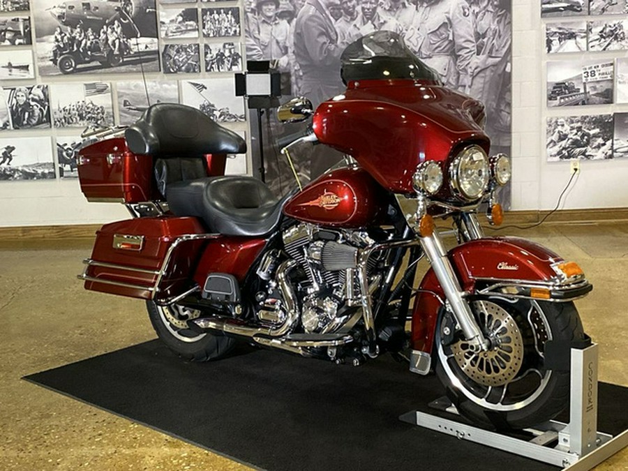 2010 Harley-Davidson FLHTC - Electra Glide Classic