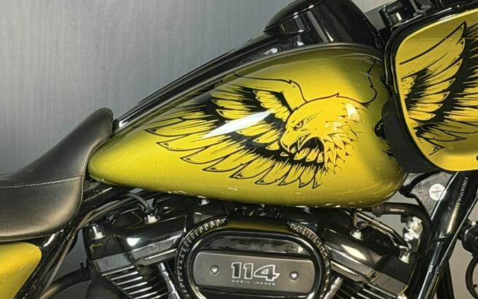 2020 Harley-Davidson® Road Glide® Special FLTRXS EAGLE EYE YELLOW