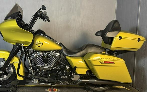 2020 Harley-Davidson® Road Glide® Special FLTRXS EAGLE EYE YELLOW