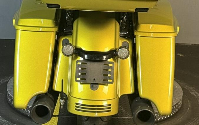 2020 Harley-Davidson® Road Glide® Special FLTRXS EAGLE EYE YELLOW