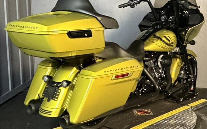 2020 Harley-Davidson® Road Glide® Special FLTRXS EAGLE EYE YELLOW