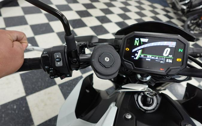 2022 Kawasaki Z900 ABS