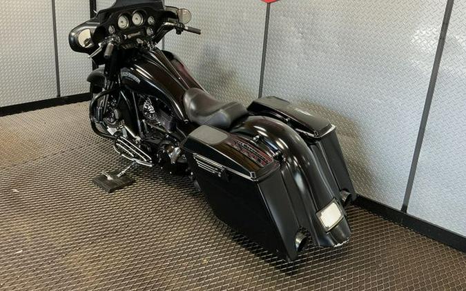 2013 Harley-Davidson Street Glide Base