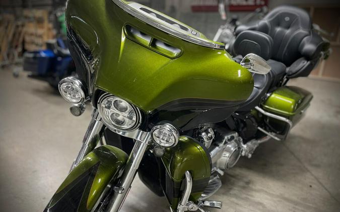 FLHTKSE 2017 CVO™ Limited