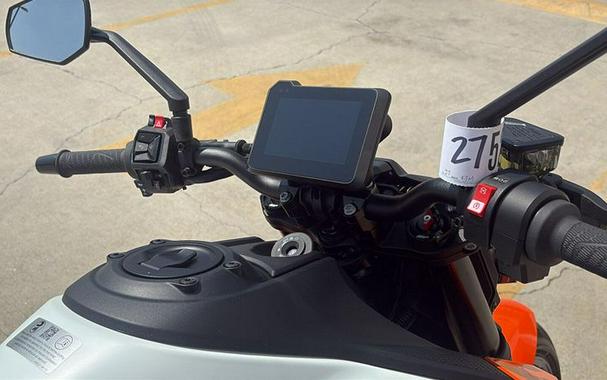 2027 KTM 990DUKE Inventory