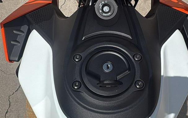 2027 KTM 990DUKE Inventory