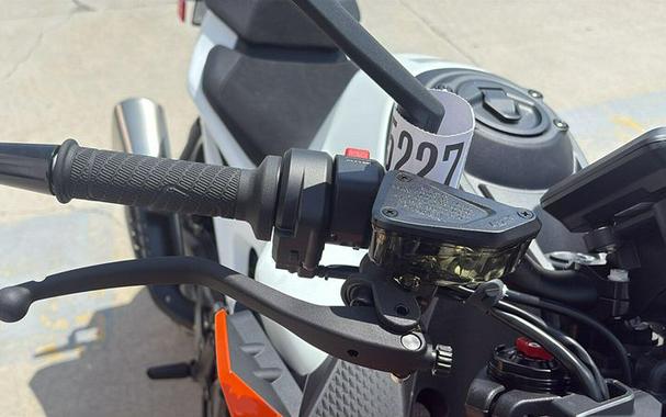 2027 KTM 990DUKE Inventory