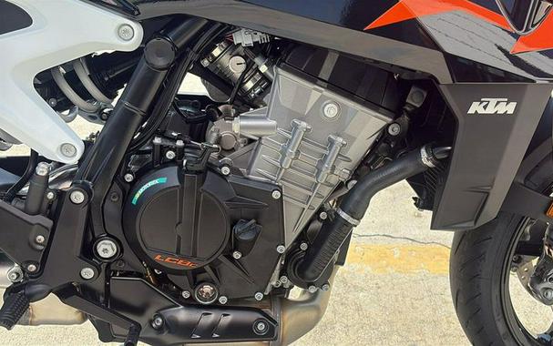 2027 KTM 990DUKE Inventory