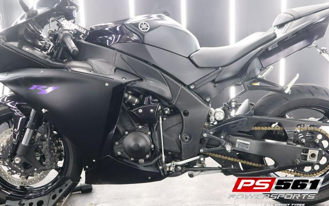 2014 Yamaha Motor Corp., USA YZF-R1