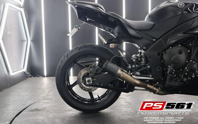 2014 Yamaha Motor Corp., USA YZF-R1