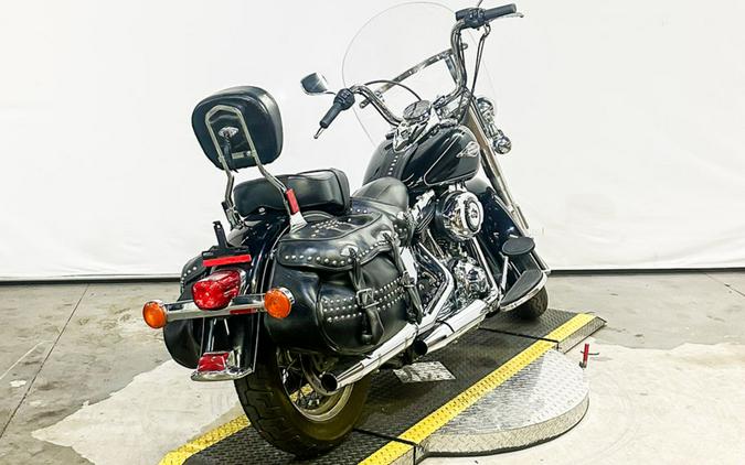 2015 Harley-Davidson® FLSTC - Heritage Softail® Classic