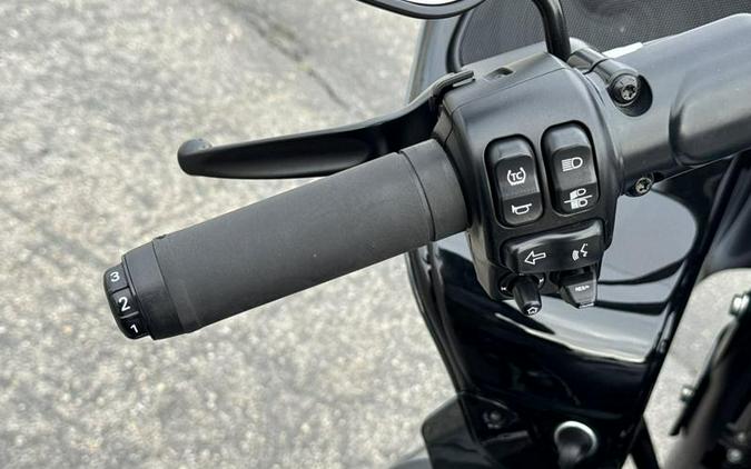 2021 Harley-Davidson® FLTRK - Road Glide® Limited