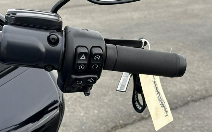 2021 Harley-Davidson® FLTRK - Road Glide® Limited