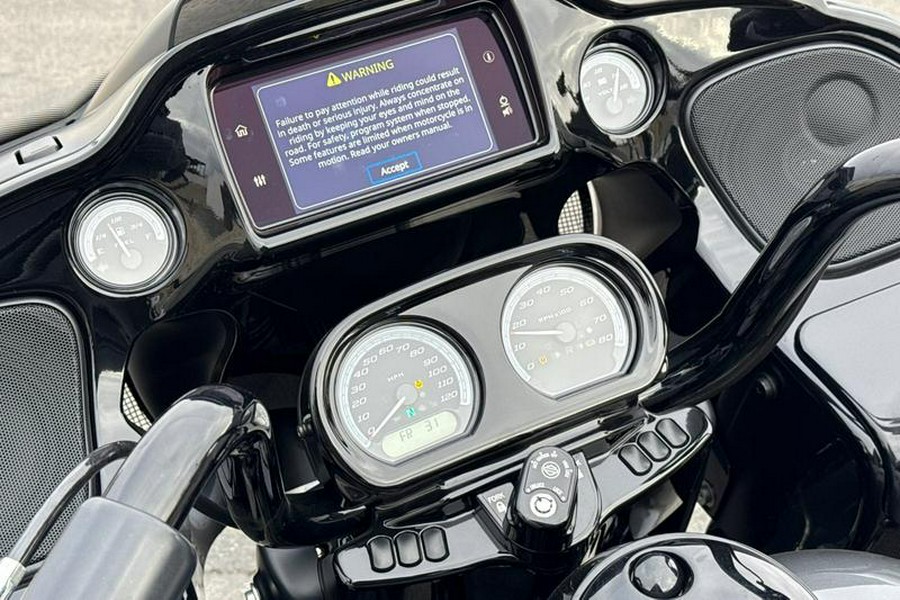 2021 Harley-Davidson® FLTRK - Road Glide® Limited