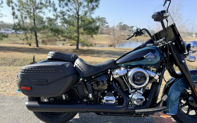 2026 Harley-Davidson® FLHC Heritage Classic®