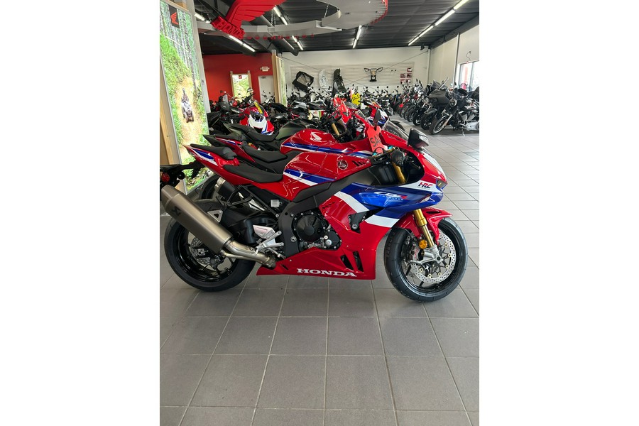 2026 Honda CBR1000RR-R FIREBLADE Fireblade SP