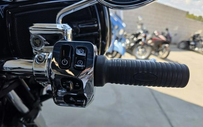 2024 Indian Chieftain Limited Black Metallic