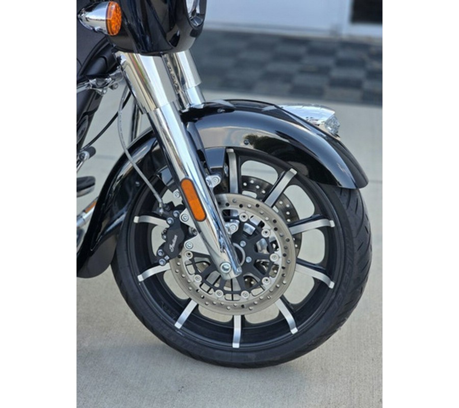2024 Indian Chieftain Limited Black Metallic