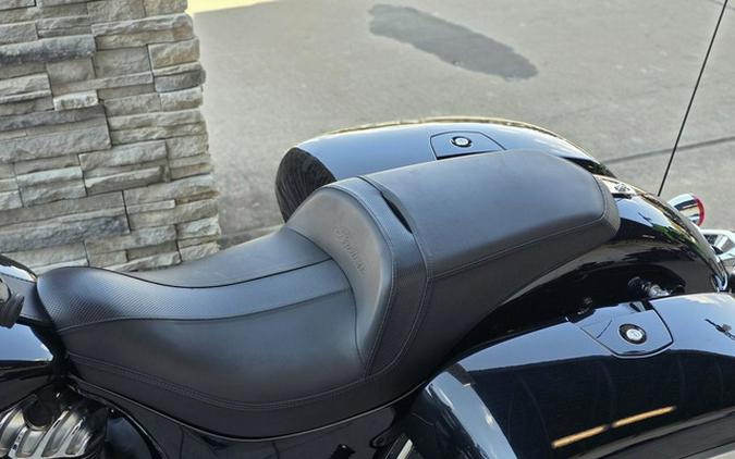 2024 Indian Chieftain Limited Black Metallic
