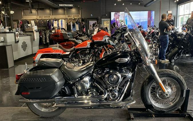 2021 Harley-Davidson FLHC - Heritage Classic