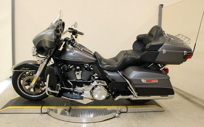 Used 2017 Harley-Davidson Ultra Limited Low Grand American Touring FLHTKL Motorcycle For Sale In Miami, Florida