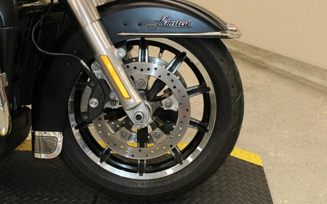 Used 2017 Harley-Davidson Ultra Limited Low Grand American Touring FLHTKL Motorcycle For Sale In Miami, Florida