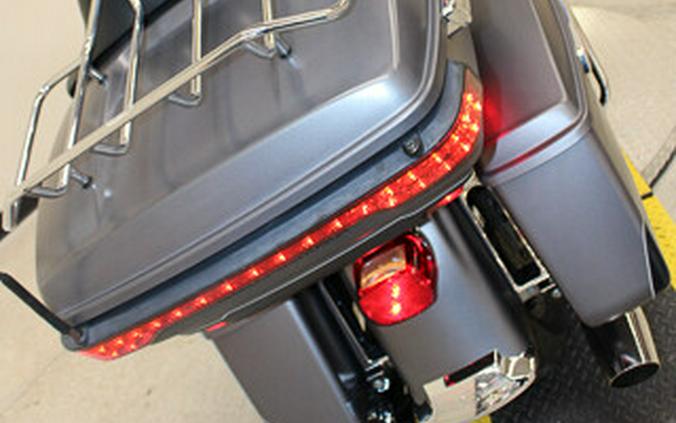 Used 2017 Harley-Davidson Ultra Limited Low Grand American Touring FLHTKL Motorcycle For Sale In Miami, Florida