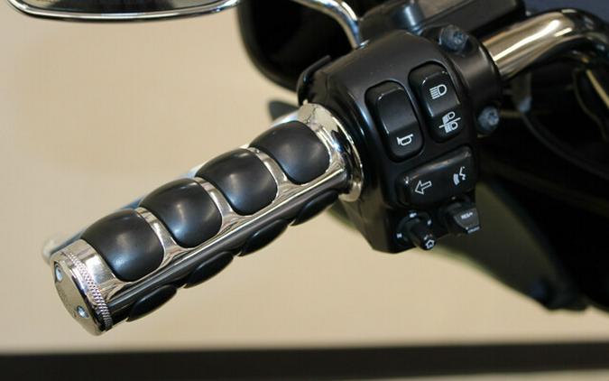 Used 2017 Harley-Davidson Ultra Limited Low Grand American Touring FLHTKL Motorcycle For Sale In Miami, Florida