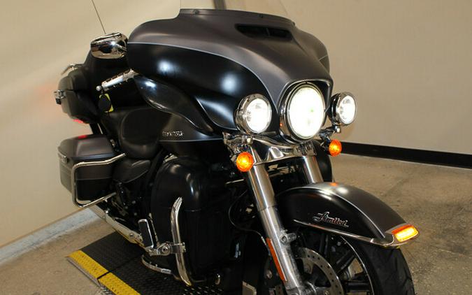 Used 2017 Harley-Davidson Ultra Limited Low Grand American Touring FLHTKL Motorcycle For Sale In Miami, Florida