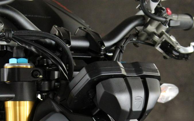 2024 Ducati Streetfighter V4 S