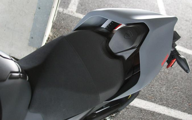2024 Ducati Streetfighter V4 S