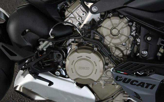 2024 Ducati Streetfighter V4 S