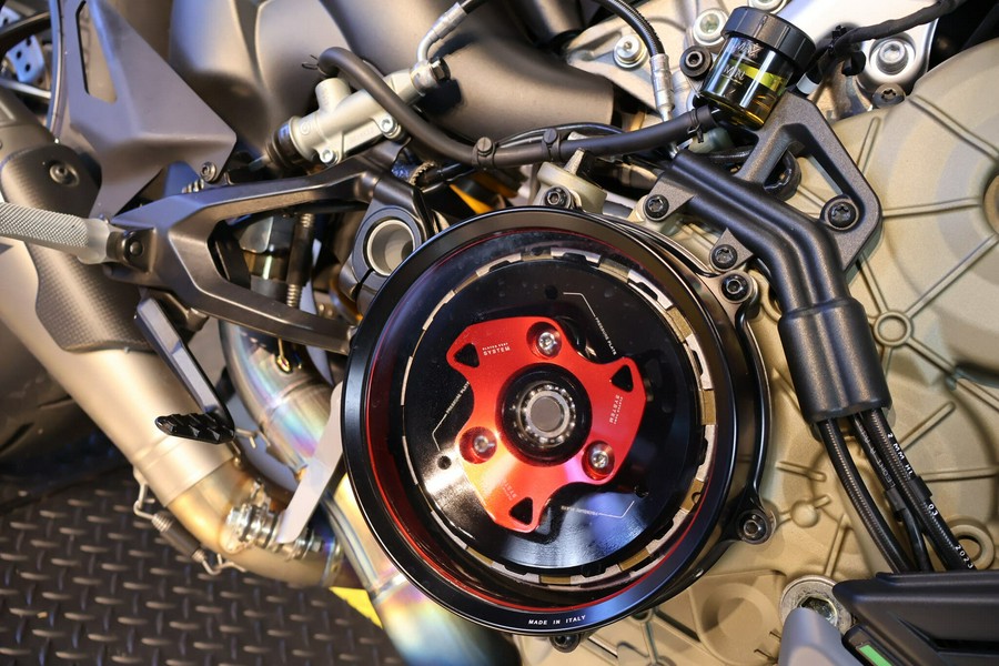 2023 Ducati Streetfighter V4-S