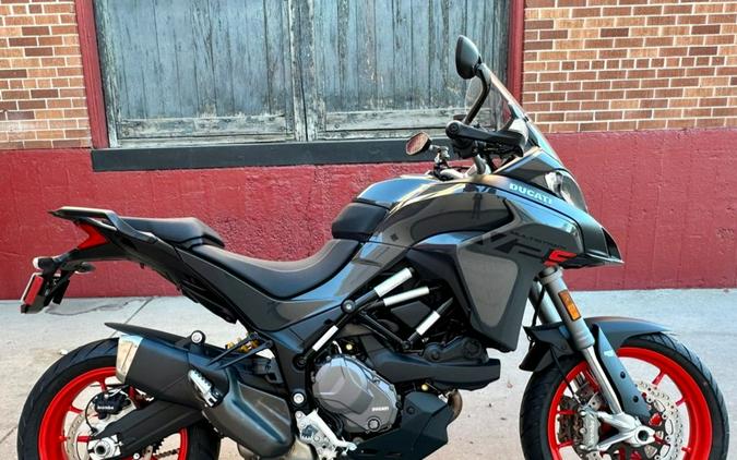 2023 Ducati Multistrada V2 S Thrilling Black & Street Grey