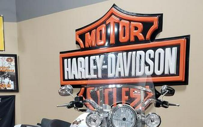 2007 Harley-Davidson® FLHR - Road King®