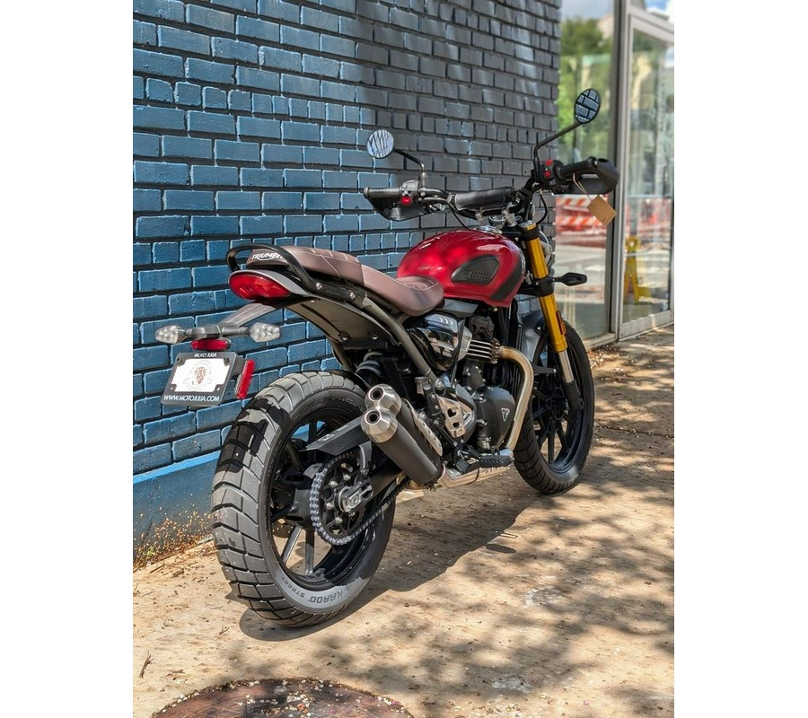 2024 Triumph Scrambler 400 X Carnival Red / Phantom Black