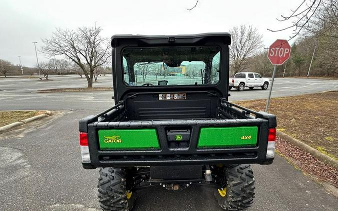 2023 John Deere Gator™ XUV835M HVAC Cab