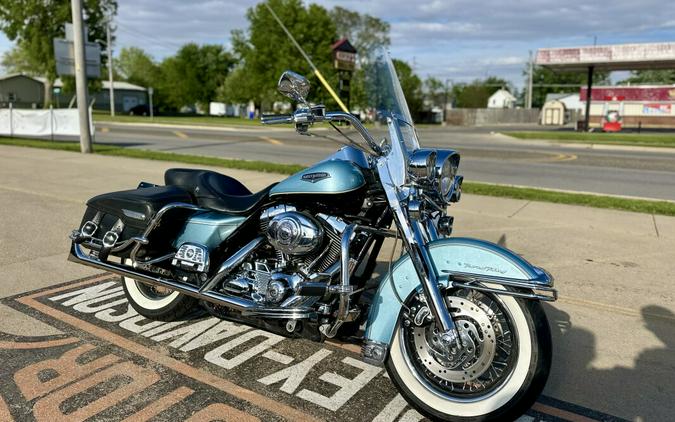 FLHRC 2007 Road King® Classic