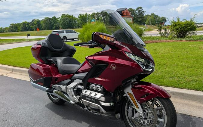 2023 Honda Gold Wing Tour DCT Candy Ardent Red/Bordeaux Red Met