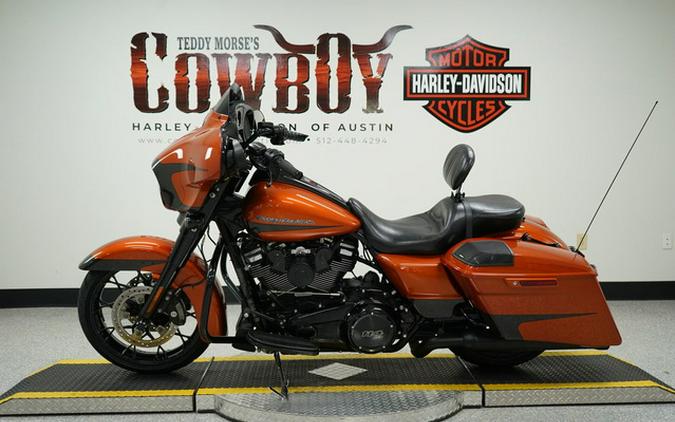 2020 Harley-Davidson Street Glide FLHXS - Special