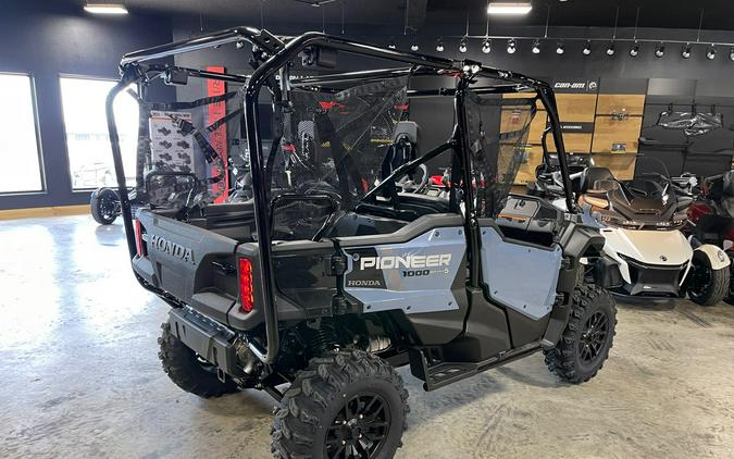 2024 Honda Pioneer 1000-5 Deluxe